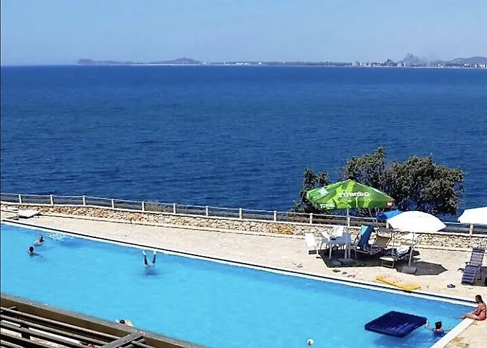 Rina At Aquamarine Daire Avlonya