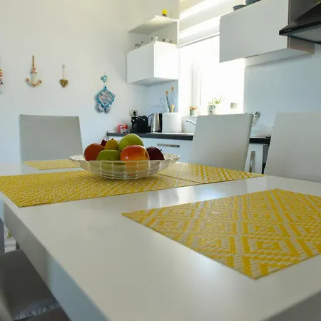 Rina At Aquamarine Apartamento Vlorë