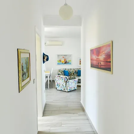 Rina At Aquamarine Apartamento *