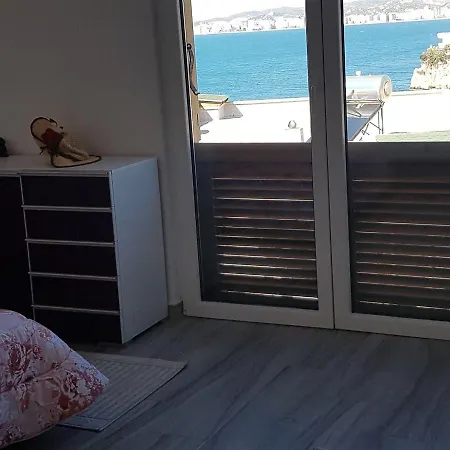 Apartment Rina At Aquamarine *