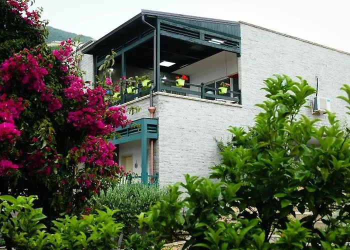 Apartment Rina At Aquamarine